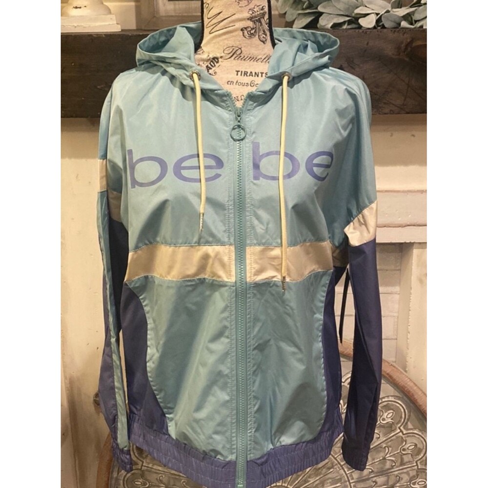 Bebe Sport Zip Up Light Blue Hooded Retro Inspired Windbreaker Jacket Size XL